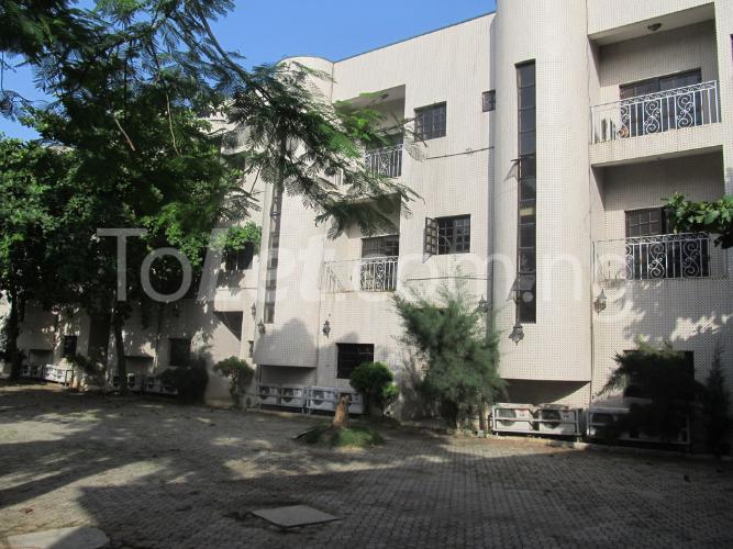 4 bedroom House for rent 74, Oduduwa Crescent, Ikeja Gra Ikeja Ikeja Lagos