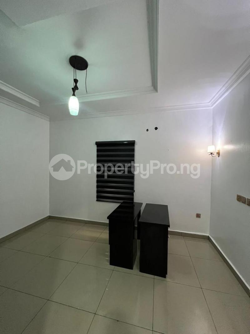 Flat / Apartment for rent Jibowu Yaba Lagos