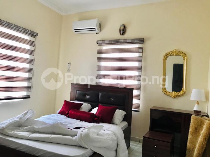 3 bedroom Flat / Apartment for sale Off Monastery Road Behind Novare Mall (shoprite) Monastery road Sangotedo Lagos