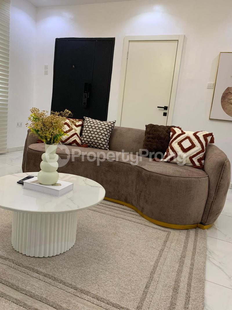 2 bedroom Flat / Apartment for shortlet Mende Maryland Anthony Ilupeju Onipan Palm Grove Shonibare Mende Maryland Lagos - 0