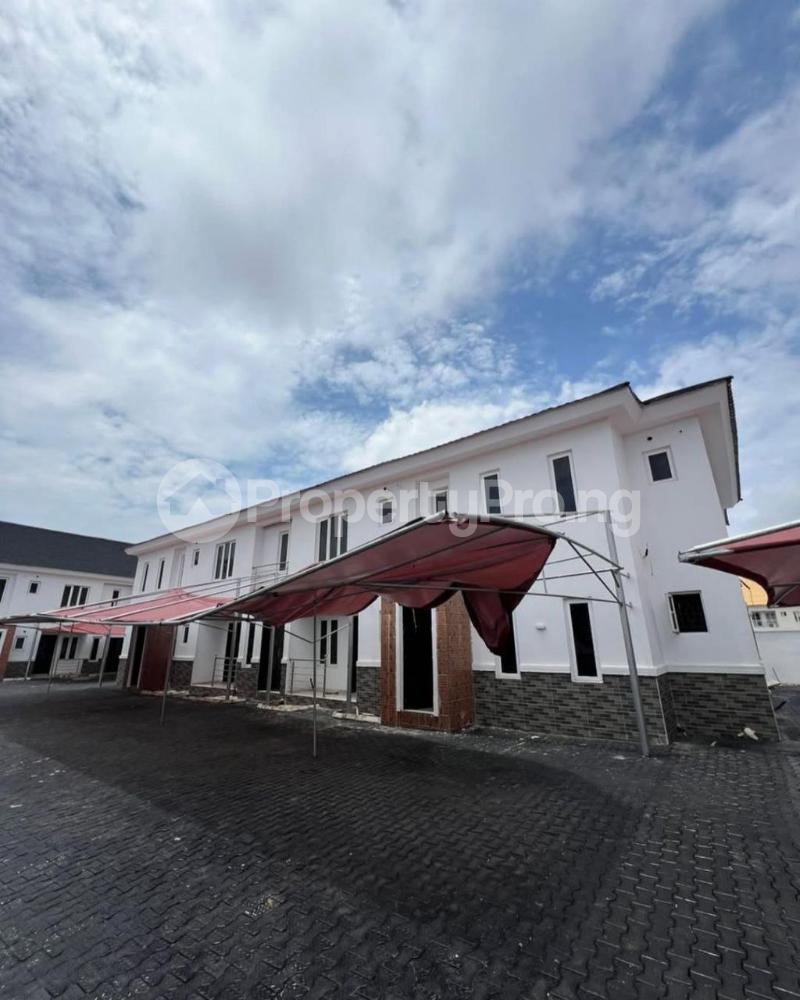 2 bedroom Flat / Apartment for sale Off Aro Ologolo Road, Ologolo Lekki Lagos