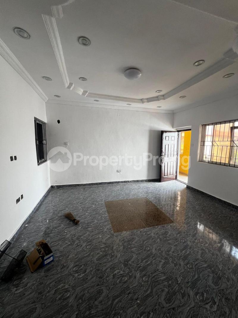 2 bedroom House for rent Ikate Lekki Lagos