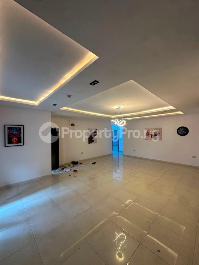 2 bedroom Flat / Apartment for rent Ologolo Lekki Lagos