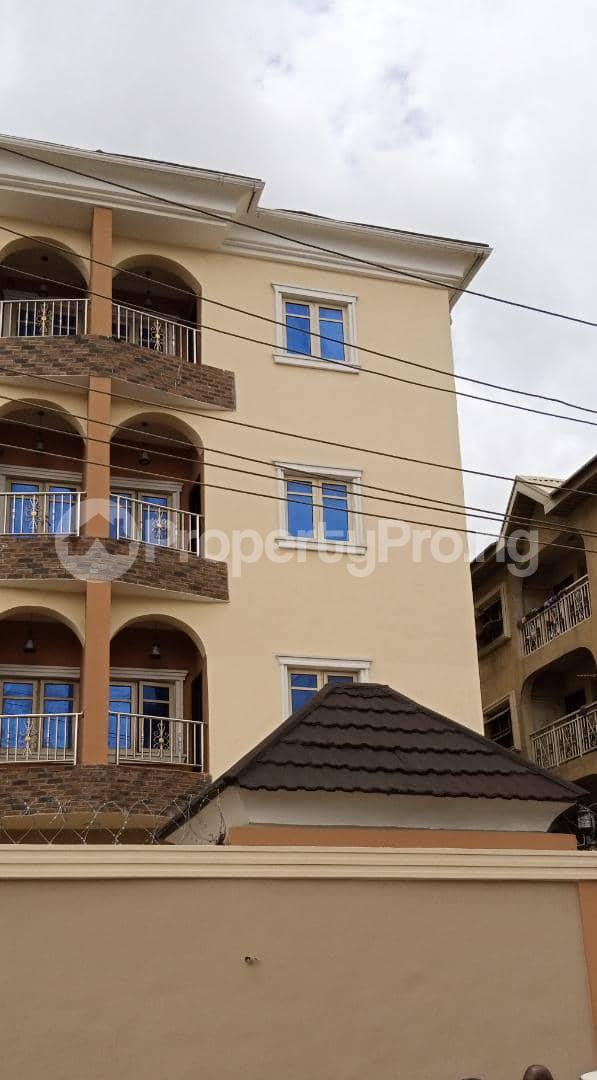 2 bedroom House for rent Surulere Lagos