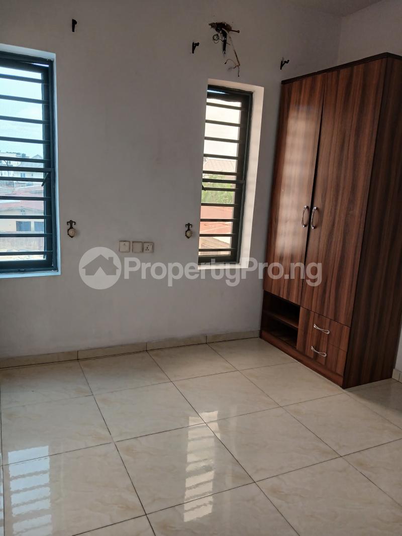 2 bedroom Flat / Apartment for rent Olowora Ojodu Lagos