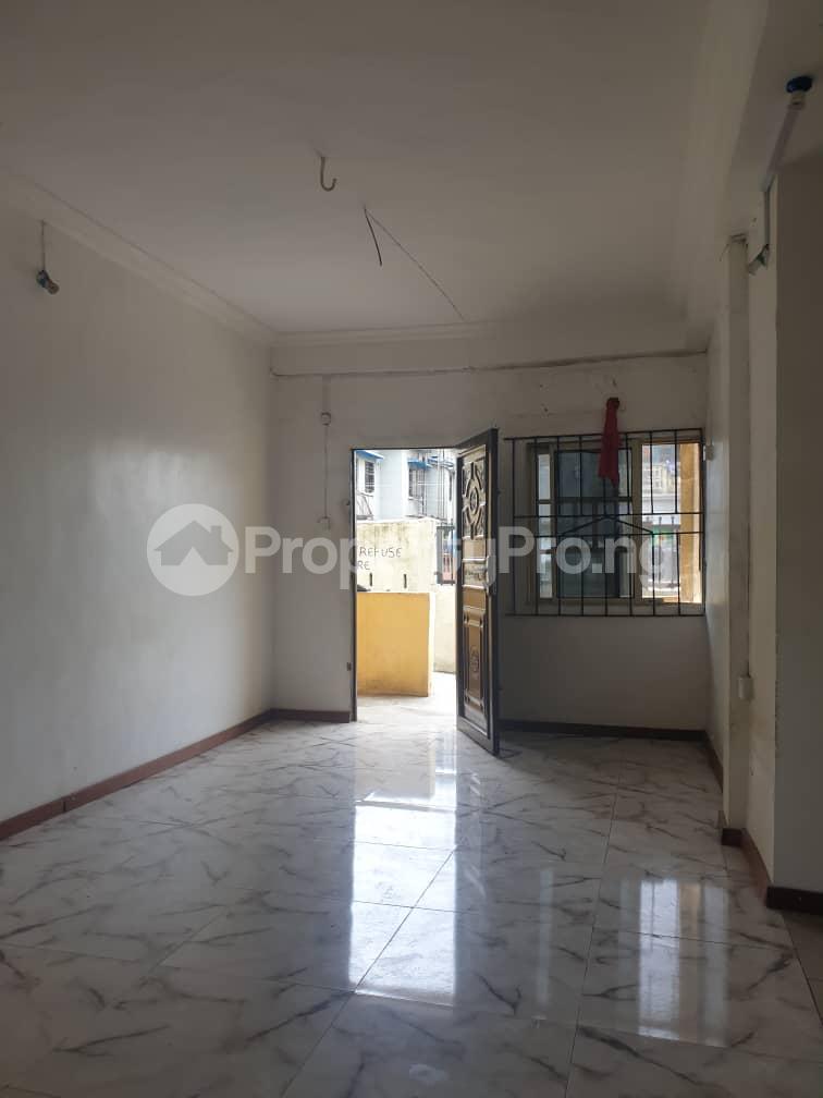 2 bedroom Flat / Apartment for rent Sabo, Yaba, Lagos. Sabo Yaba Lagos