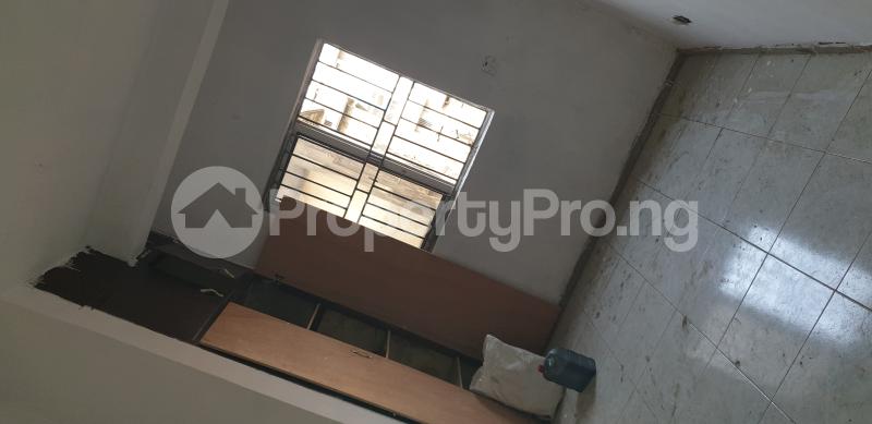 2 bedroom Flat / Apartment for rent Alagomeji, Yaba. Alagomeji Yaba Lagos