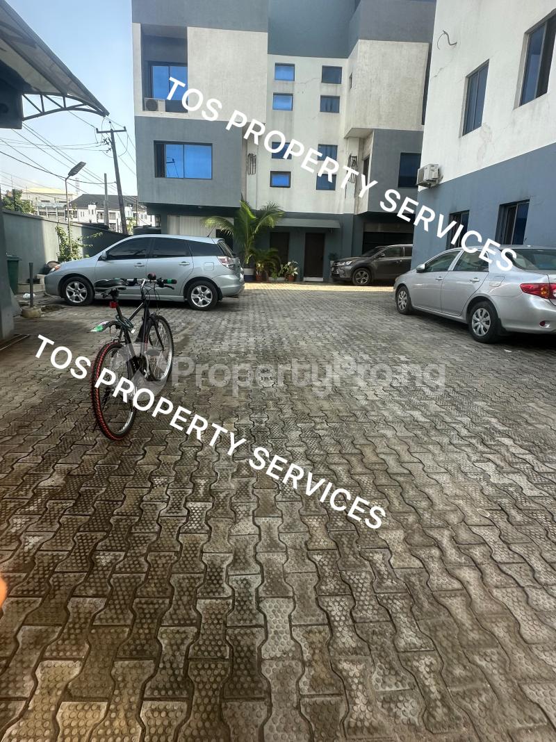 2 bedroom House for rent Sabo Alagomeji, Yaba, Lagos. Alagomeji Yaba Lagos