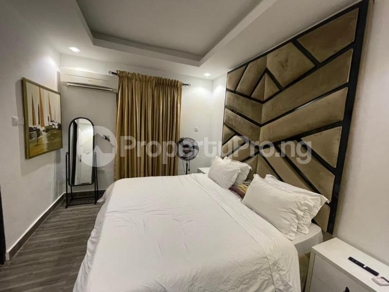 2 bedroom Flat / Apartment for shortlet Off Sandfill Bus Stop ONIRU Victoria Island Lagos