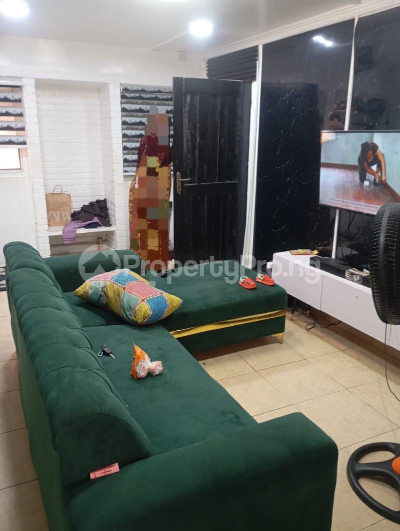 2 bedroom Flat / Apartment for sale Bode Thomas Surulere Lagos