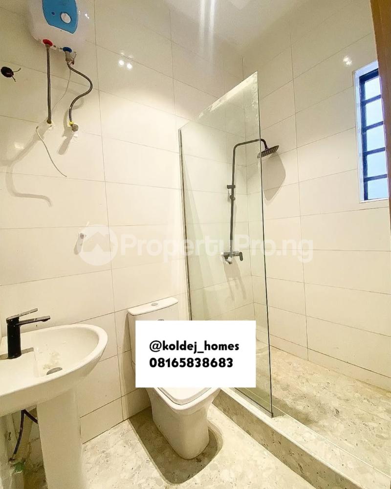 2 bedroom House for sale Ikate Lekki Lagos