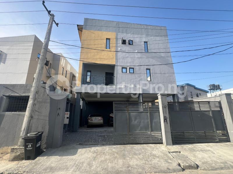 2 bedroom House for sale Ologolo Lekki Lagos