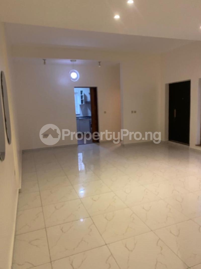 2 bedroom Flat / Apartment for rent ONIRU Victoria Island Lagos