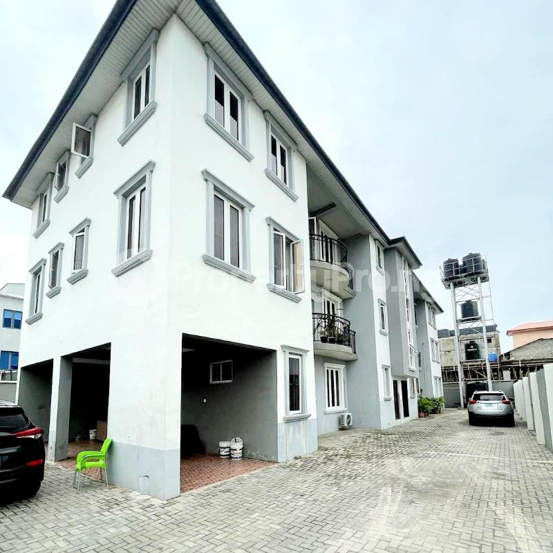 2 bedroom Flat / Apartment for rent Lekki Lagos