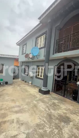 2 bedroom House for sale Magodo Kosofe/Ikosi Lagos