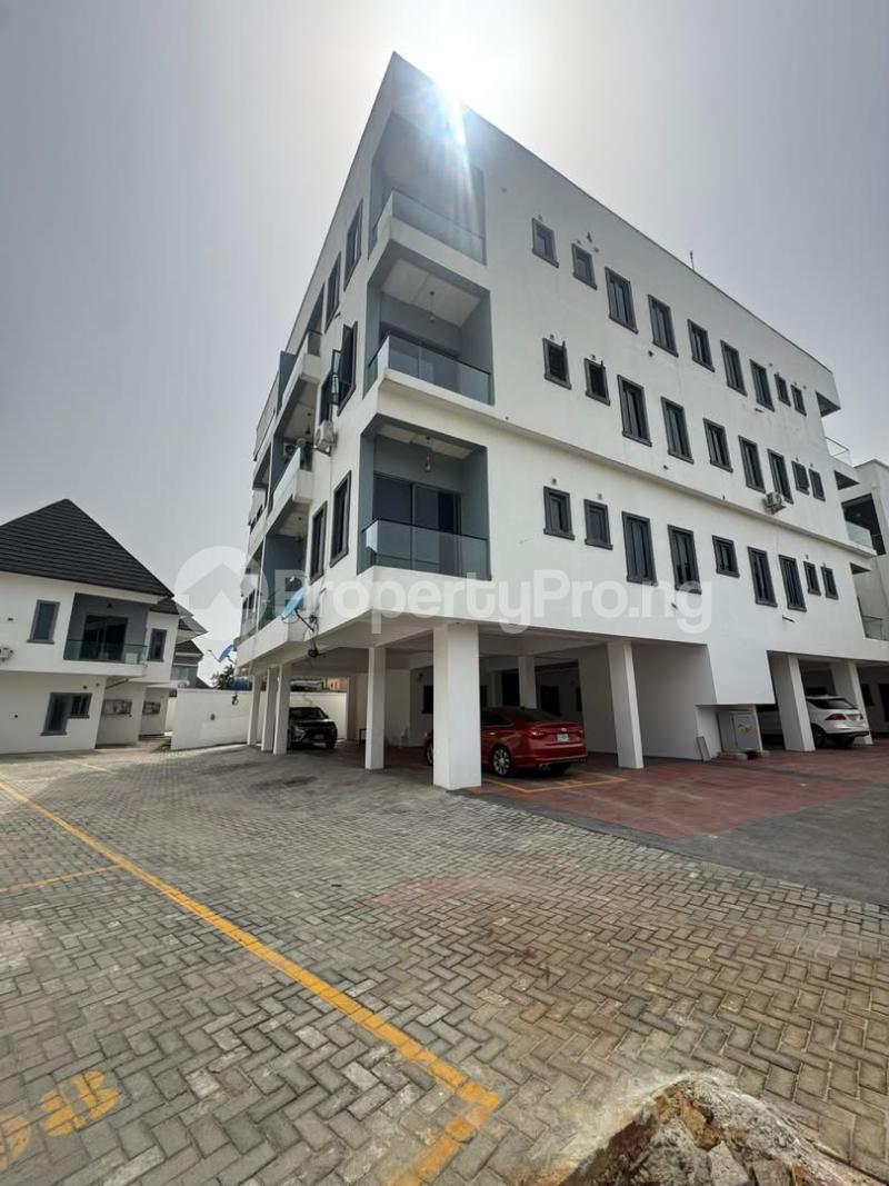 2 bedroom Flat / Apartment for rent Estate Ologolo Lekki Lagos