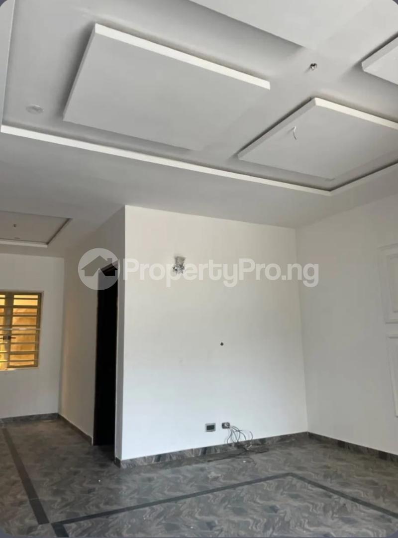 2 bedroom Flat / Apartment for rent In An Estate By Chevron Alternative Chevron Lekki Lagos