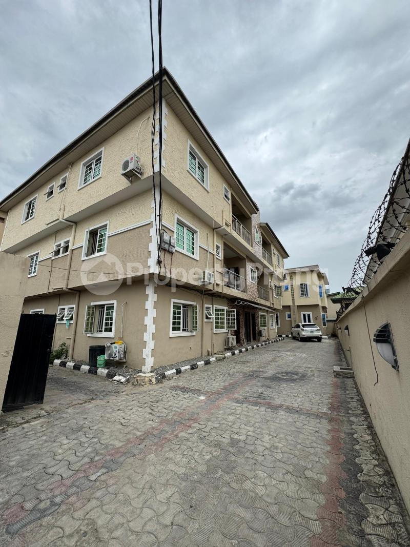 2 bedroom Flat / Apartment for rent Osapa london Lekki Lagos