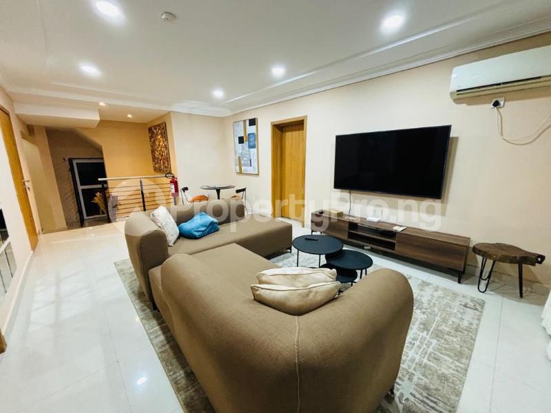 2 bedroom House for shortlet Lekki Phase 1 Lekki Lagos