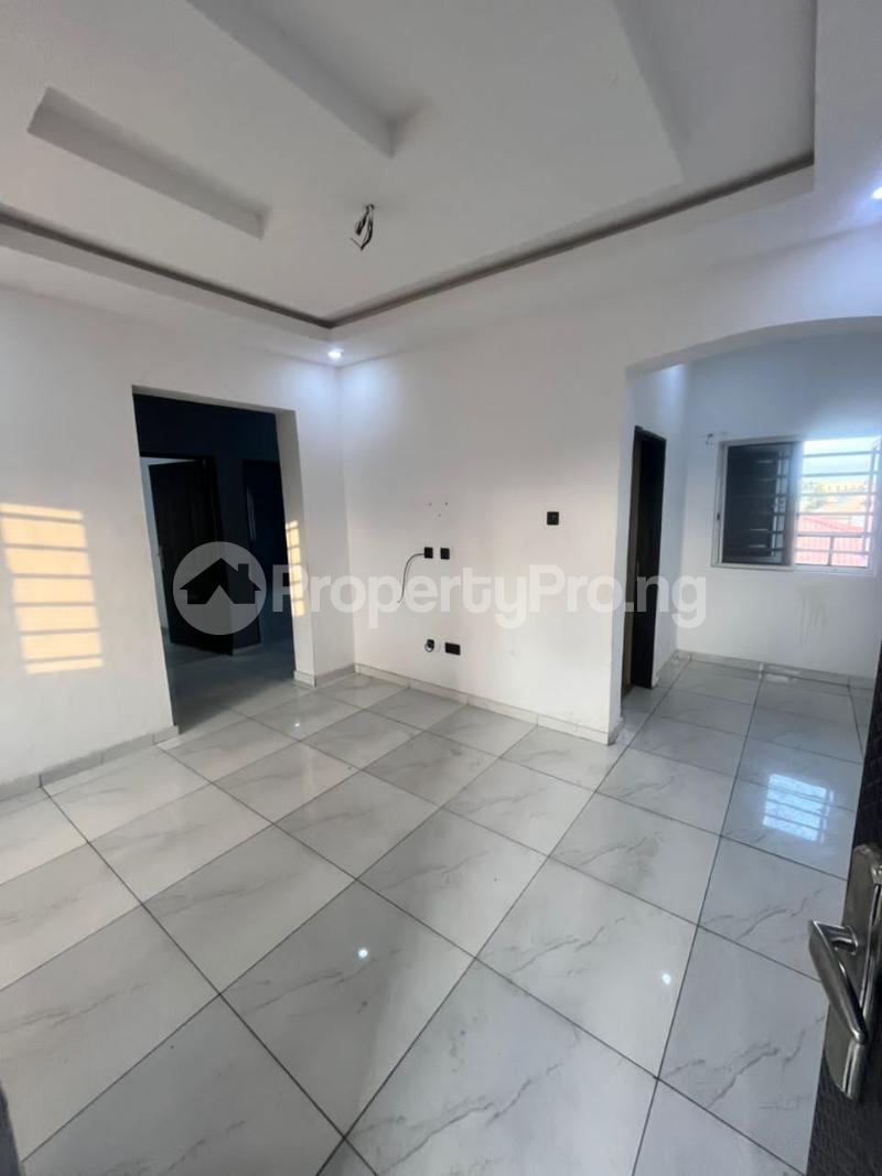 2 bedroom Flat / Apartment for rent Thomas estate Ajah Lagos