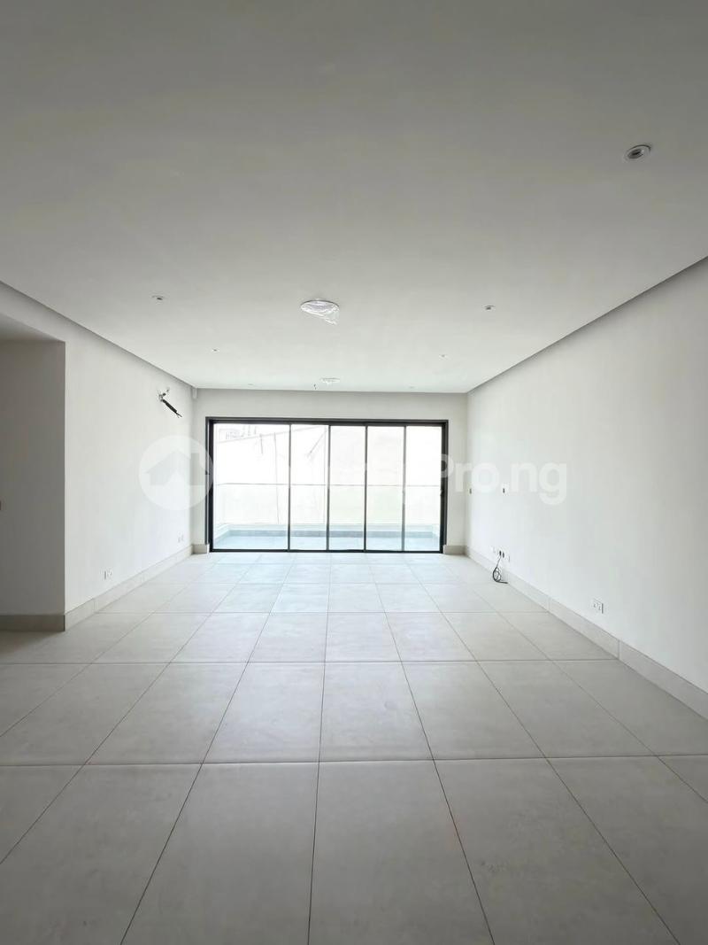 2 bedroom House for rent Victoria Island Lagos