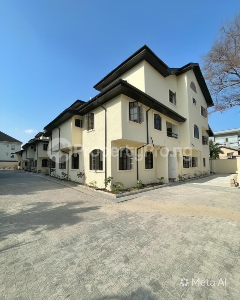2 bedroom Flat / Apartment for rent ONIRU Victoria Island Lagos