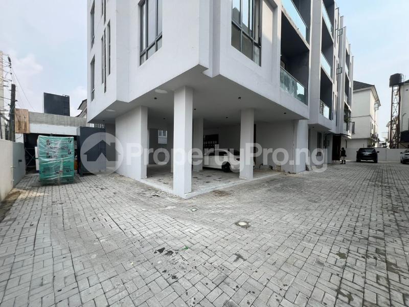 2 bedroom Flat / Apartment for sale chevron Lekki Lagos