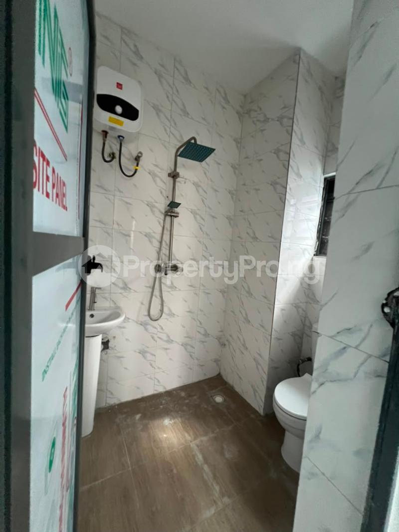 2 bedroom House for rent Mobil Road Ajah Along Lekki Expressway Lekki Lagos