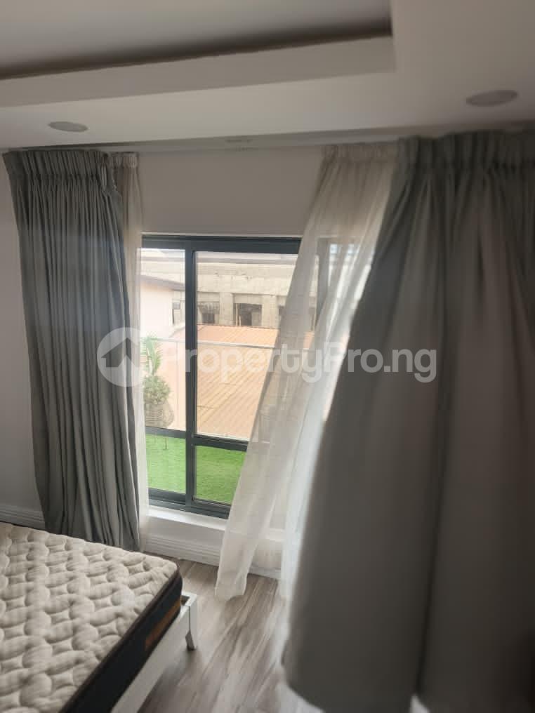 2 bedroom House for rent Lekki Phase 1 Lekki Phase 1 Lekki Lagos