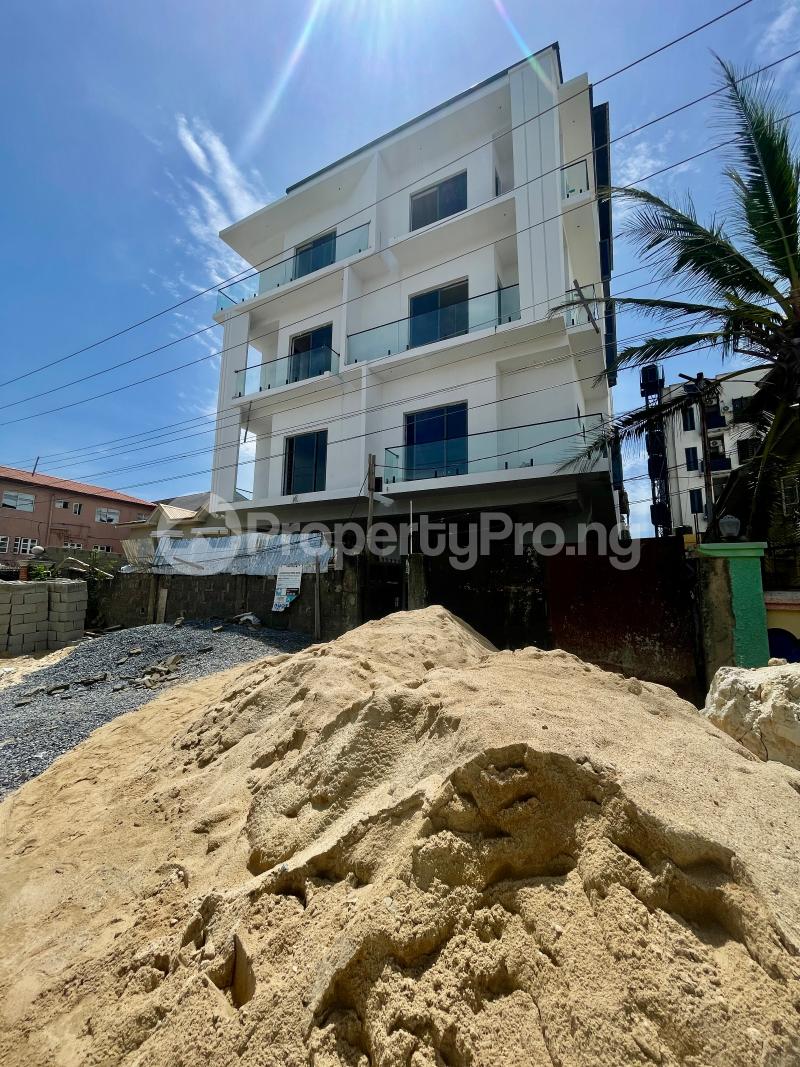 2 bedroom House for sale Ikate Lekki Lagos