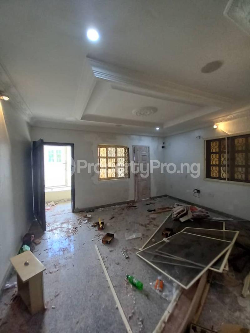 Flat / Apartment for rent Ologolo Lekki Lagos