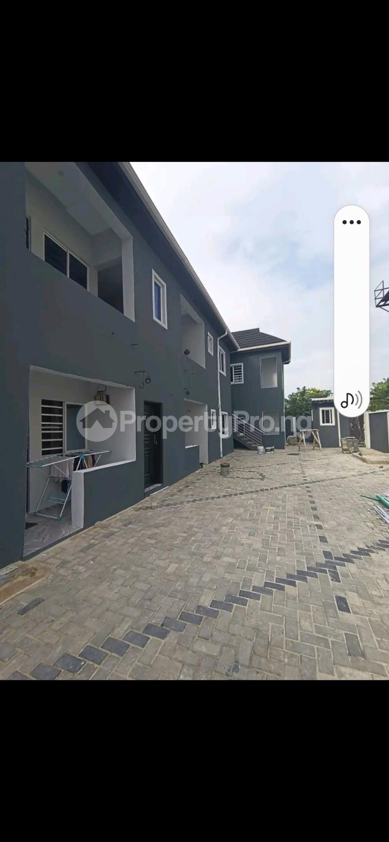 2 bedroom Flat / Apartment for rent Estate In Majek Majek Sangotedo Lagos