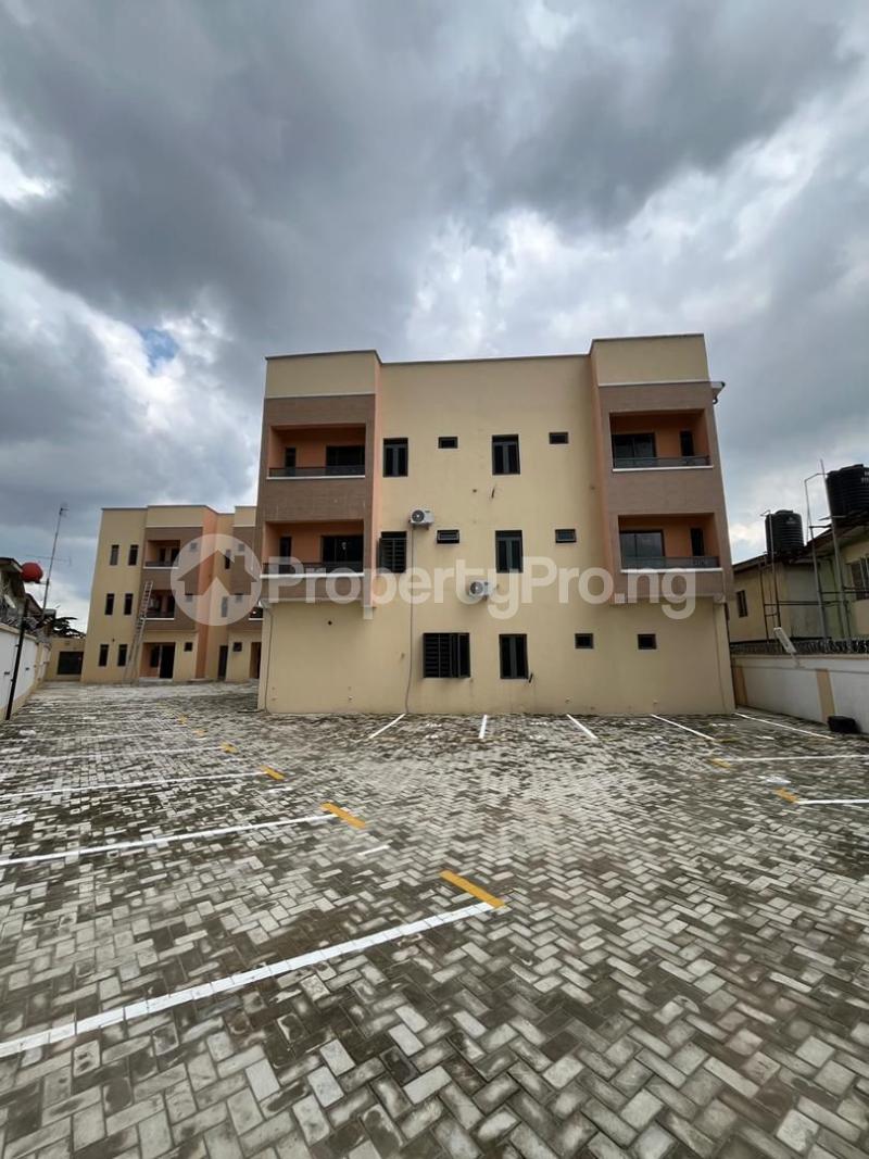 2 bedroom Flat / Apartment for sale Ogba Lagos
