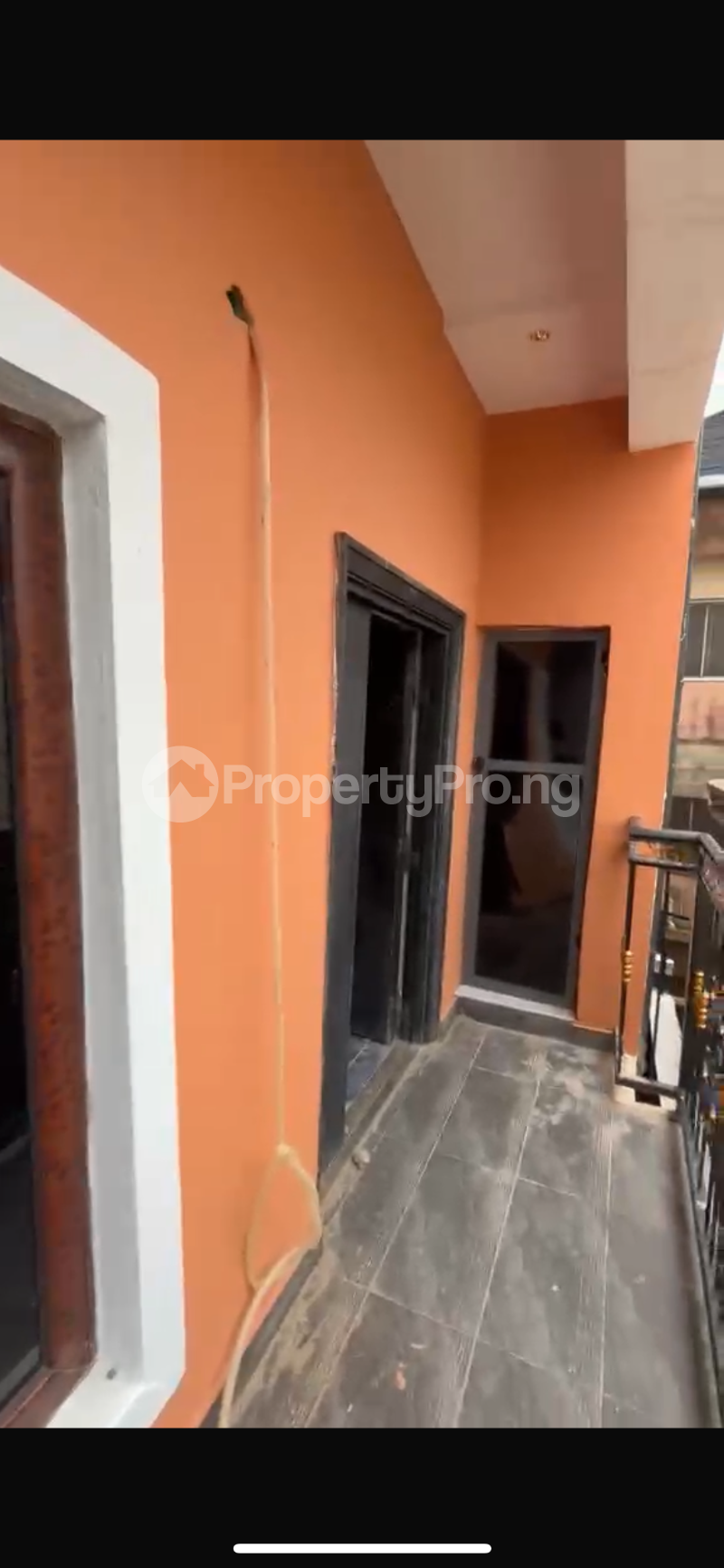 2 bedroom Flat / Apartment for rent Ijesha Surulere Lagos