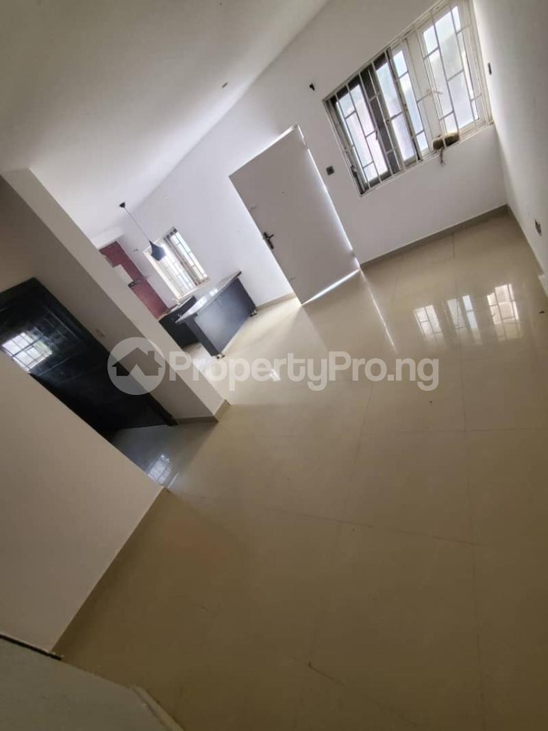 2 bedroom Flat / Apartment for rent New Road chevron Lekki Lagos