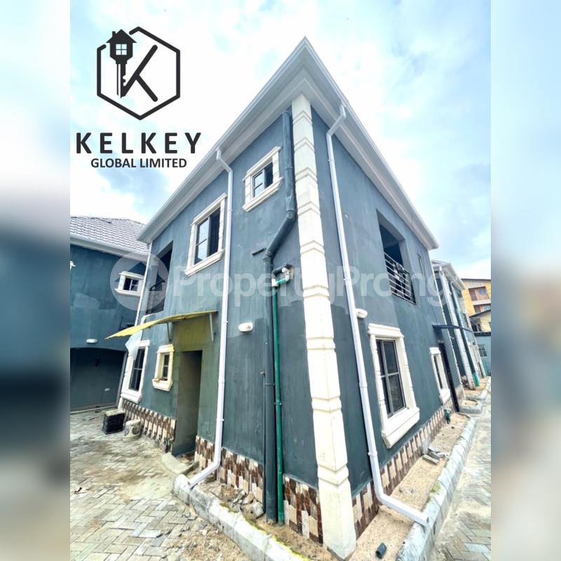2 bedroom House for rent Ologolo Lekki Lagos - 0