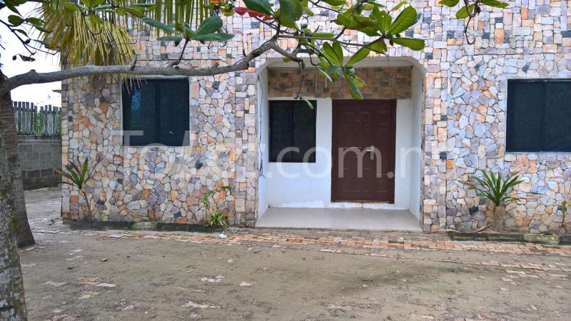 2 bedroom Flat / Apartment for rent Lagoon View Close Ado Ajah Lagos