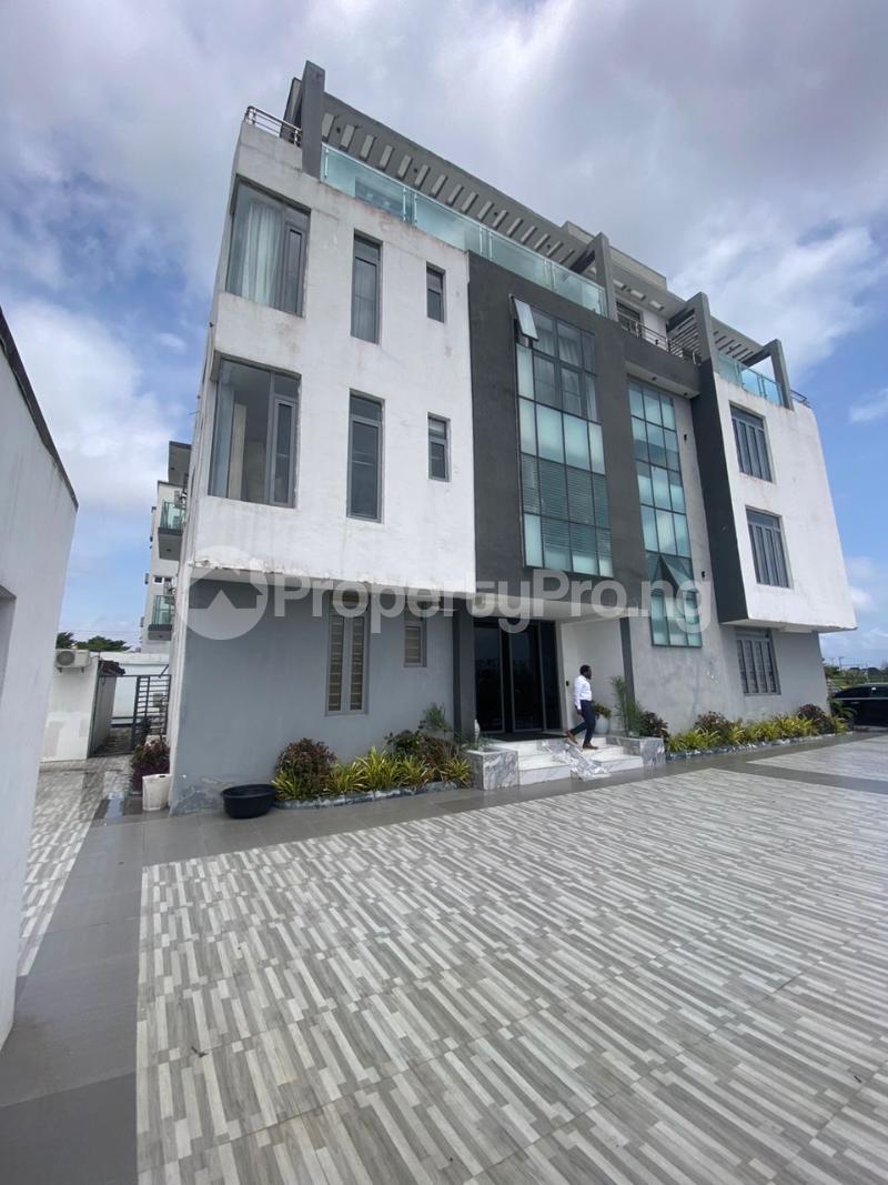 2 bedroom House for rent Pinnock Beach Estate Osapa london Lekki Lagos