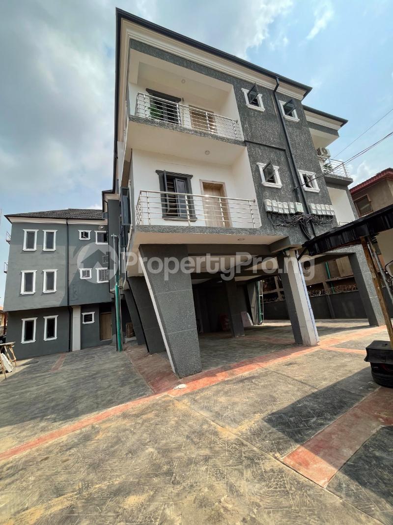 2 bedroom House for sale Ogba Lagos