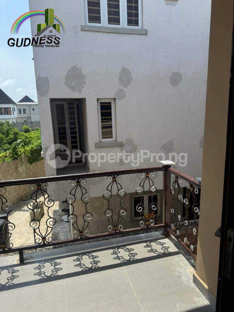 2 bedroom Flat / Apartment for rent Along Lekki Expressway Lekki Lagos