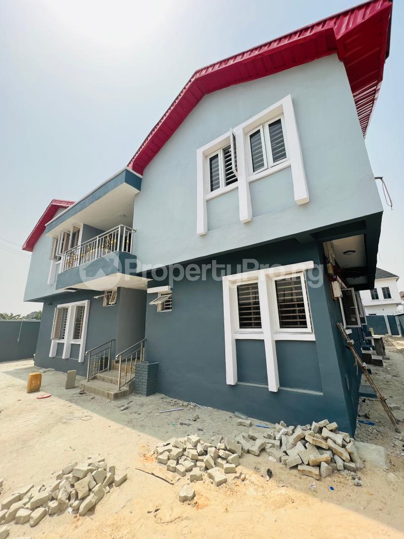 2 bedroom House for rent General Paint Ajiwe Ajah Lagos