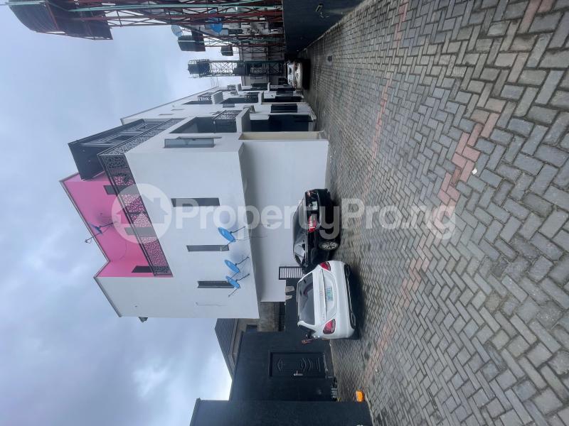 2 bedroom Flat / Apartment for rent Ikota Lekki Lagos