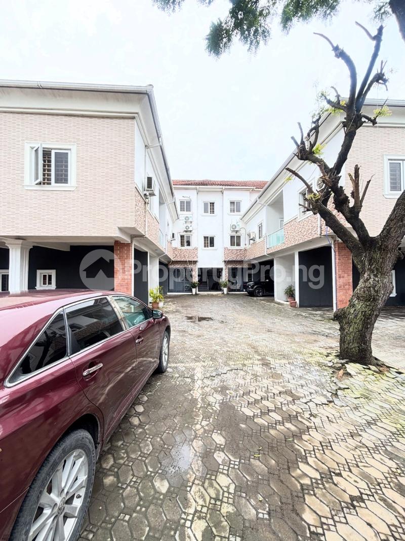 2 bedroom Flat / Apartment for rent Lekki Phase 1 Lekki Lagos