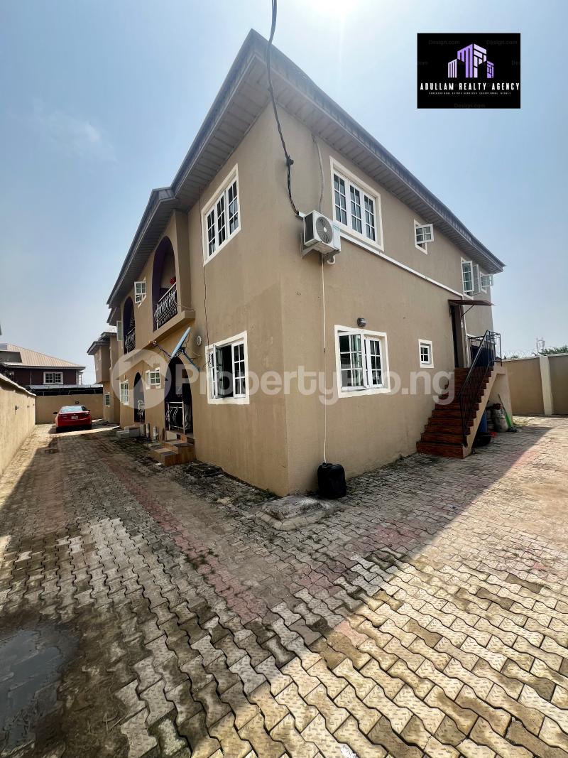 2 bedroom Flat / Apartment for rent Abraham adesanya estate Ajah Lagos