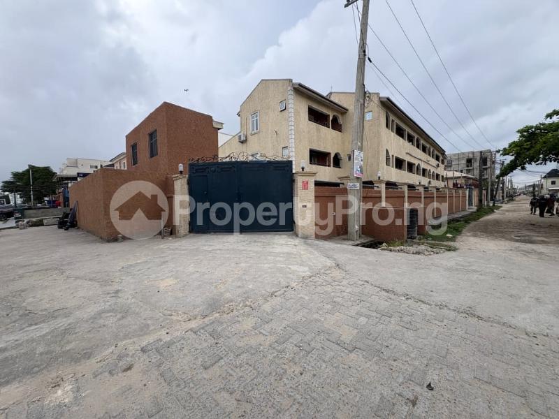 Flat / Apartment for rent Ilasan Lekki Lagos