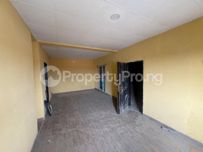 2 bedroom Flat / Apartment for rent Mushin Lagos