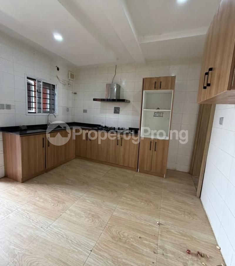 2 bedroom Flat / Apartment for sale Idu Abuja