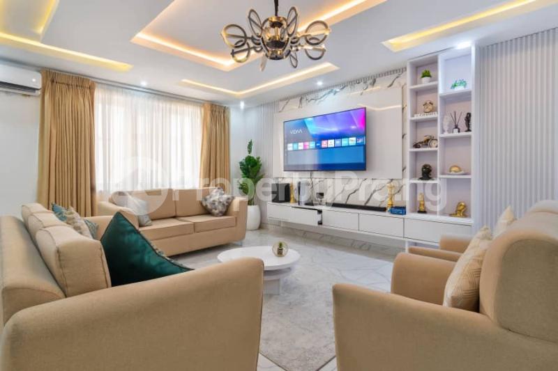 2 bedroom Flat / Apartment for shortlet  ONIRU Victoria Island Lagos