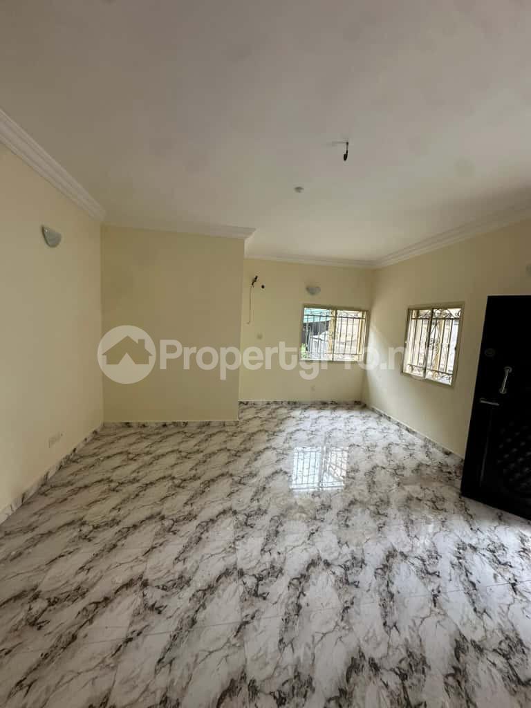 2 bedroom Flat / Apartment for rent Ologolo Lekki Lagos