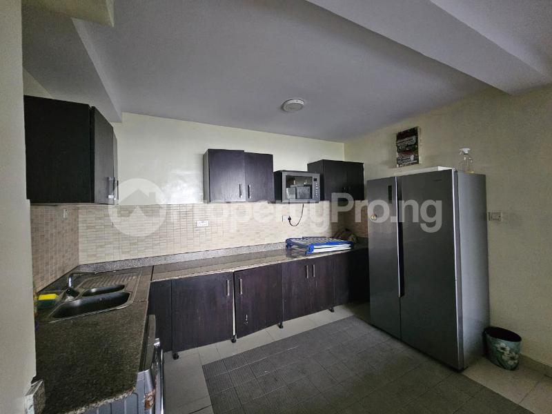 2 bedroom House for sale Ademola Adetokunbo Victoria Island Lagos